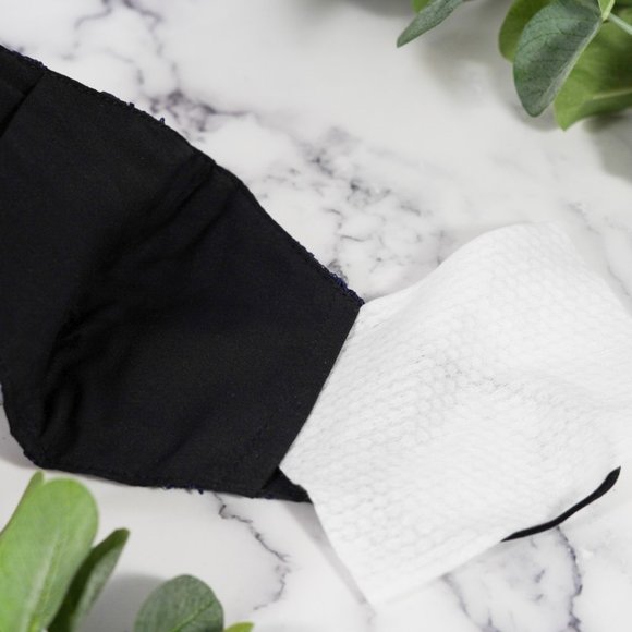 Soft lace face face mask, 3 layers, filter pocket - Picture 5 of 8